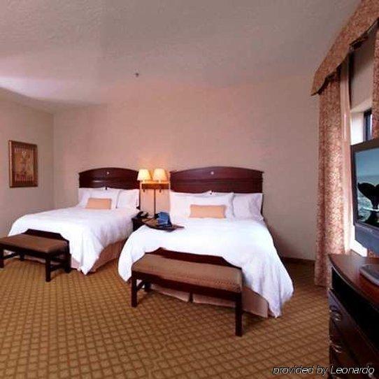 Hampton Inn & Suites Фармінґтон Номер фото